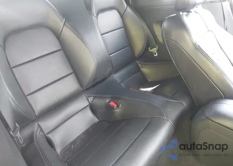 2016 Ford Mustang Ecoboost Premium z USA, uszkodzony, nr VIN 1FATP8UH3G5299901